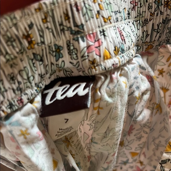 Pink and Floral Girls' Shorts Set - Picture 4 of 4